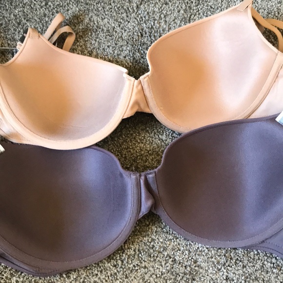 34D Victoria Secret Bras - Picture 5 of 5